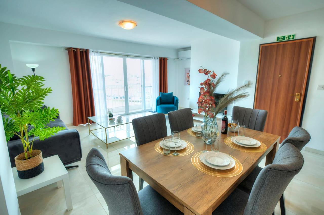 Apartment Seafront Beautifully Furnished 2 Bedrooms Gogzr-3 Gzira